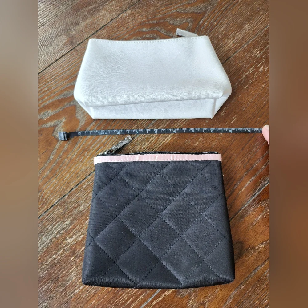 New Mary Kay & Elemis Cosmetic Bags - Picture 3 of 6
